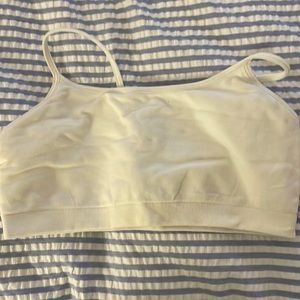 Gap body bra